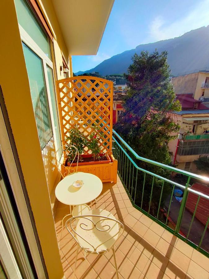 B&B Il Vialetto Castellammare di Stabia Exterior foto